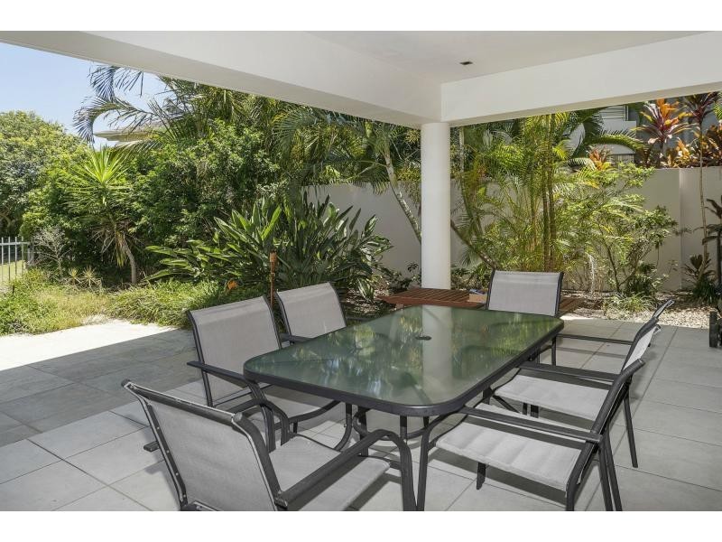 6048 Garda Avenue, Hope Island QLD 4212