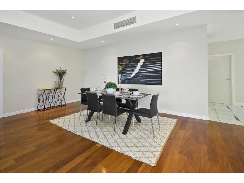 8311 Magnolia Drive, Hope Island QLD 4212