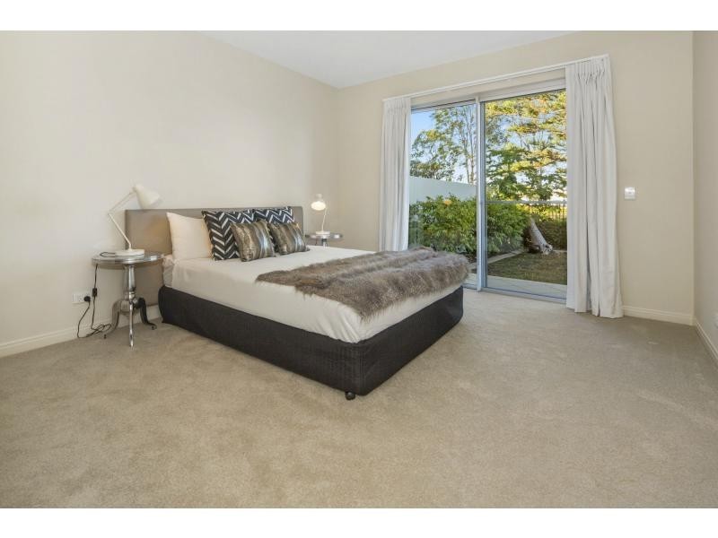 8311 Magnolia Drive, Hope Island QLD 4212