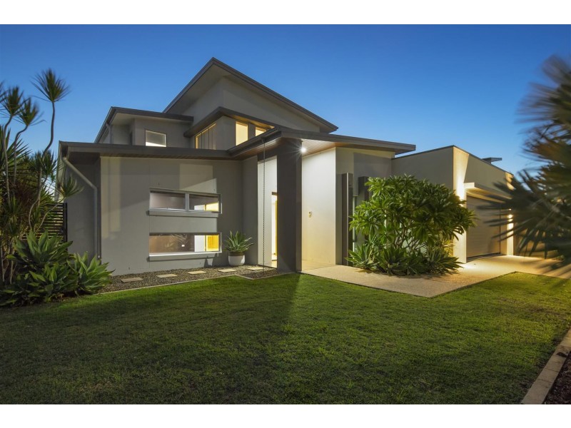 36 Palladium Boulevard, Hope Island QLD 4212