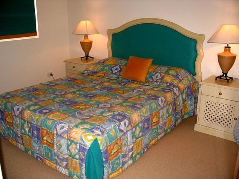 Hope Island QLD 4212