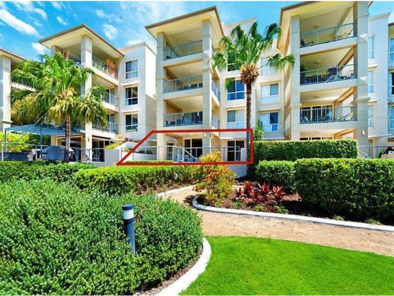 8423 Magnolia Drive, Hope Island QLD 4212