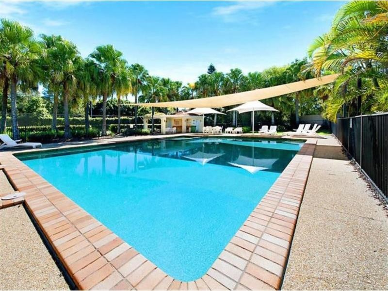 8423 Magnolia Drive, Hope Island QLD 4212