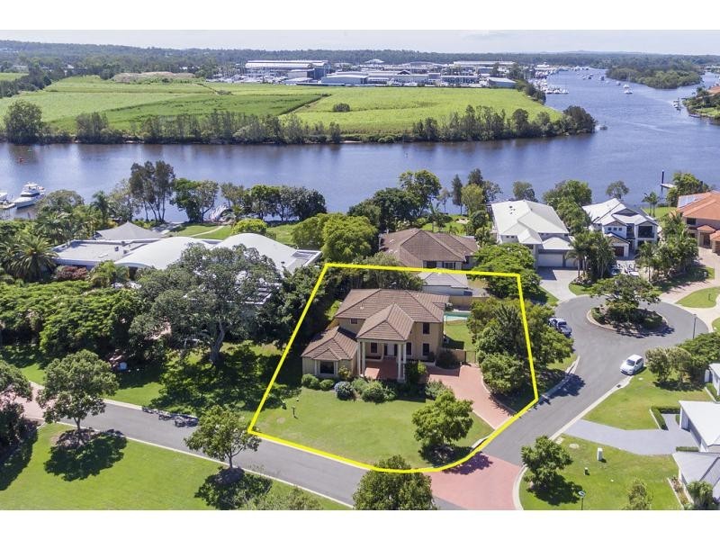 31 River Cove Place, Helensvale QLD 4212