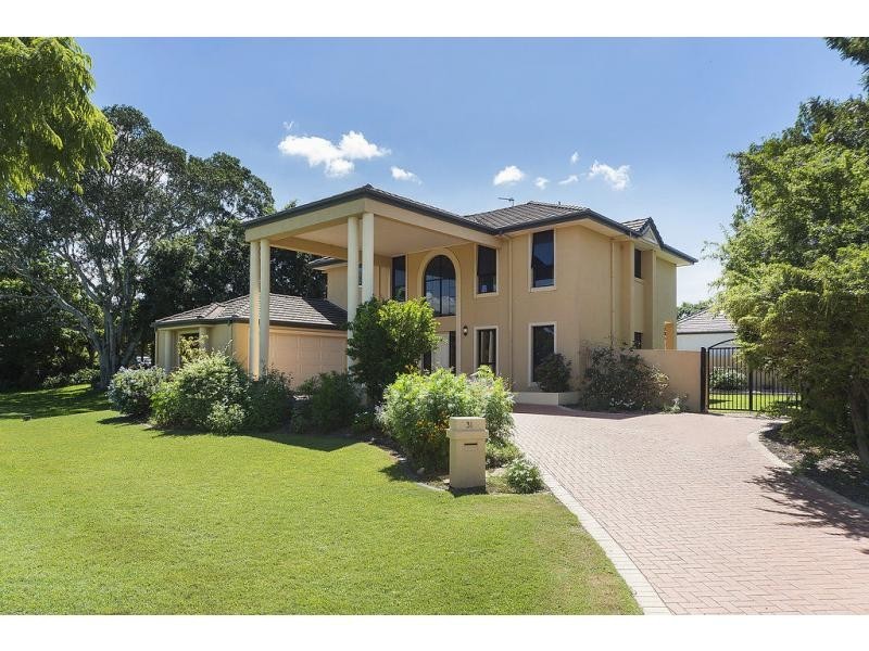 31 River Cove Place, Helensvale QLD 4212