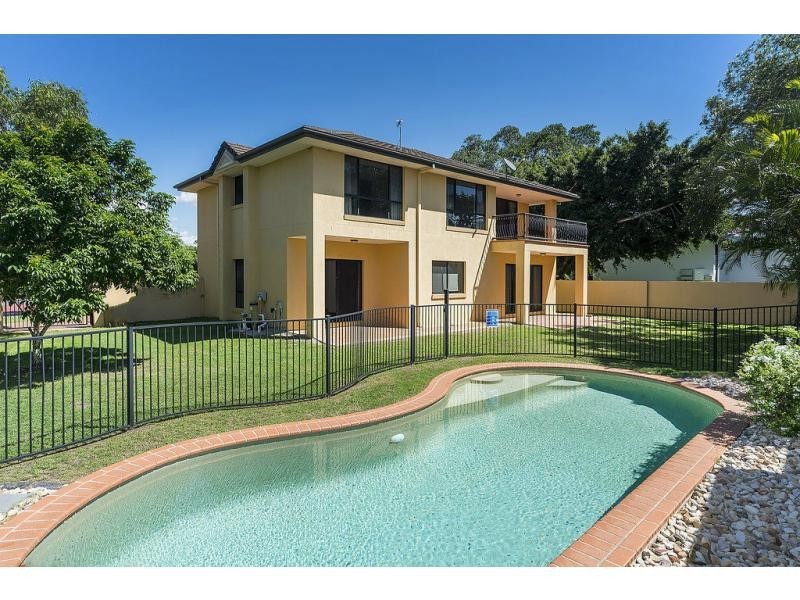 31 River Cove Place, Helensvale QLD 4212