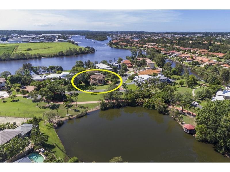 31 River Cove Place, Helensvale QLD 4212