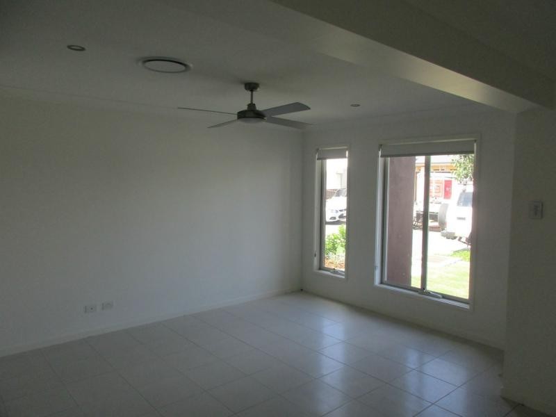 Hope Island QLD 4212