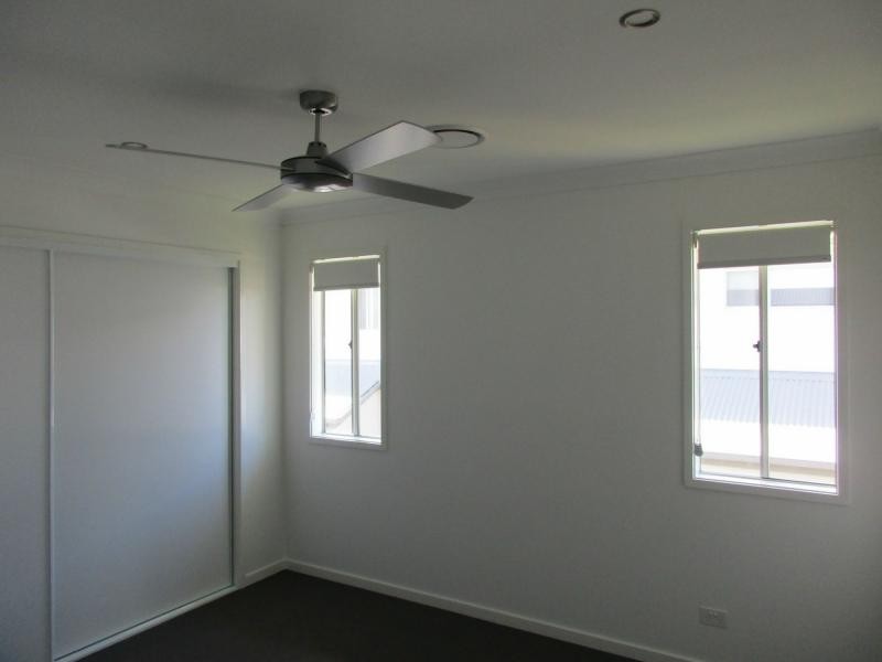 Hope Island QLD 4212