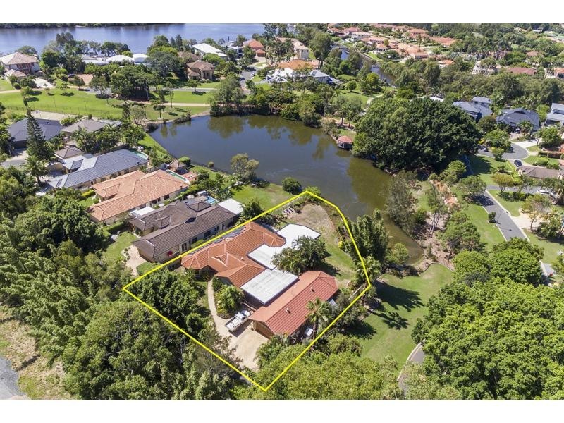 1 River Cove Place, Helensvale QLD 4212