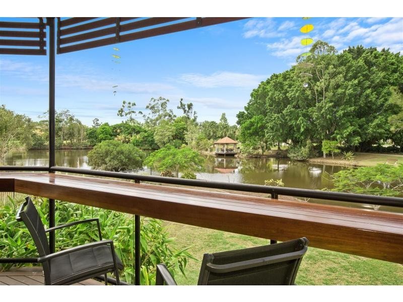 1 River Cove Place, Helensvale QLD 4212