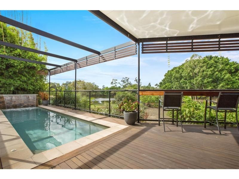 1 River Cove Place, Helensvale QLD 4212