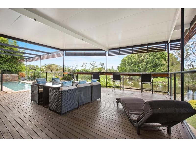 1 River Cove Place, Helensvale QLD 4212