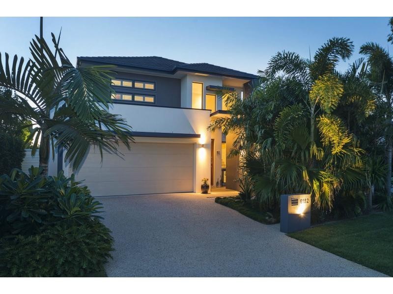 6152 Bolsena Circuit, Hope Island QLD 4212