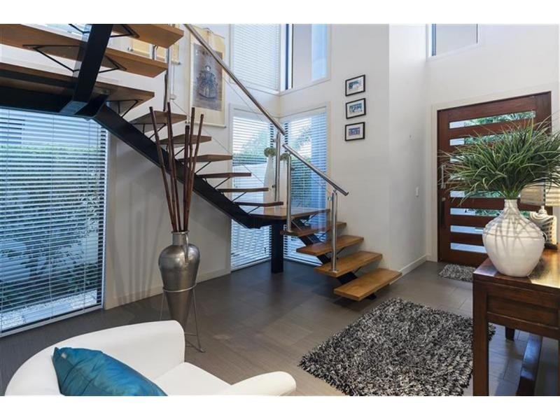 6152 Bolsena Circuit, Hope Island QLD 4212