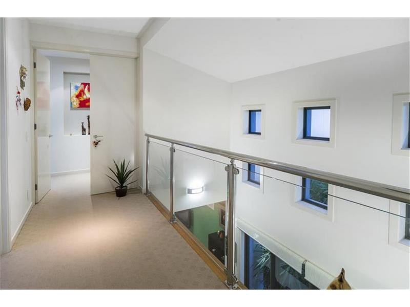 6152 Bolsena Circuit, Hope Island QLD 4212