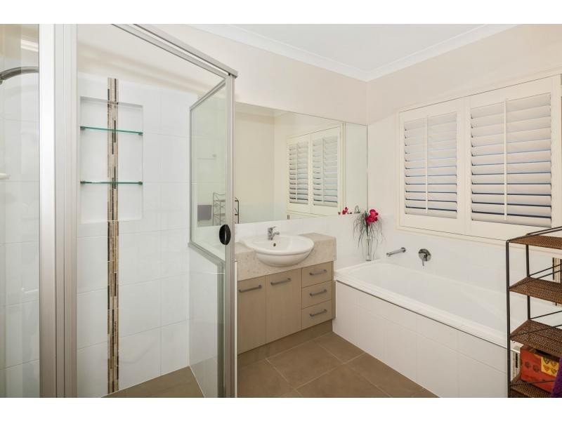 38 Treeline Circuit, Upper Coomera QLD 4209