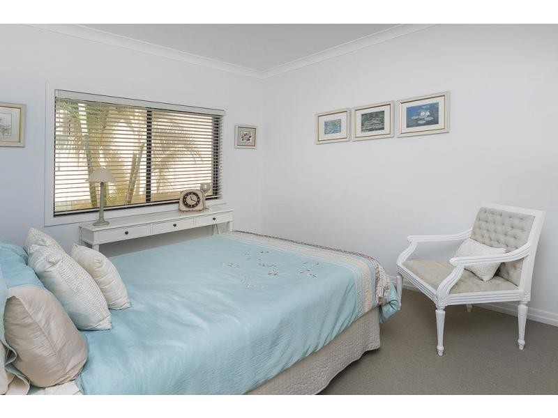 8382 Magnolia Drive East, Hope Island QLD 4212