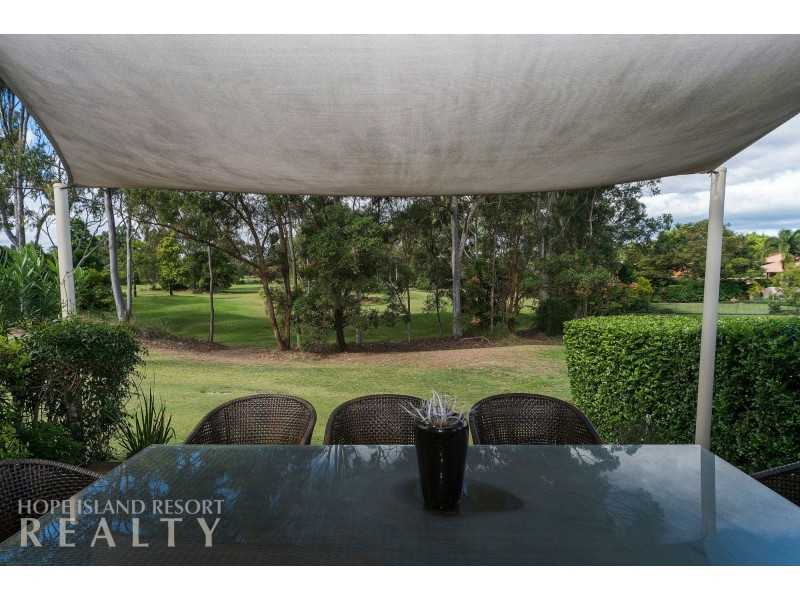 8142 Magnolia Drive West, Hope Island QLD 4212