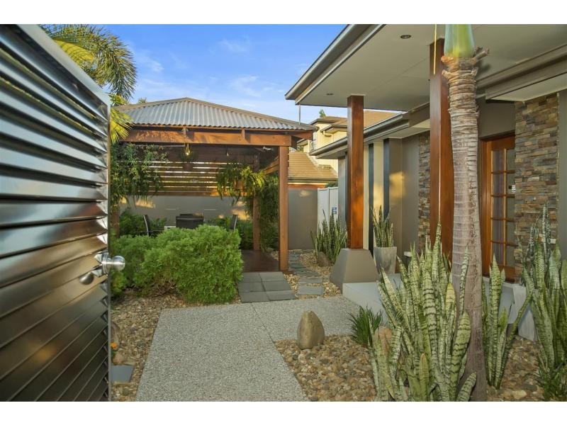 15 River Links Boulevard East, Helensvale QLD 4212