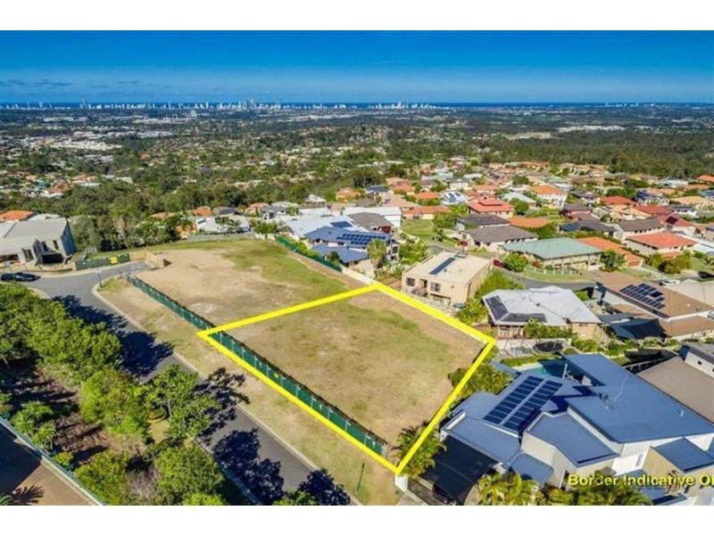 13 Chevron Rise, Highland Park QLD 4211