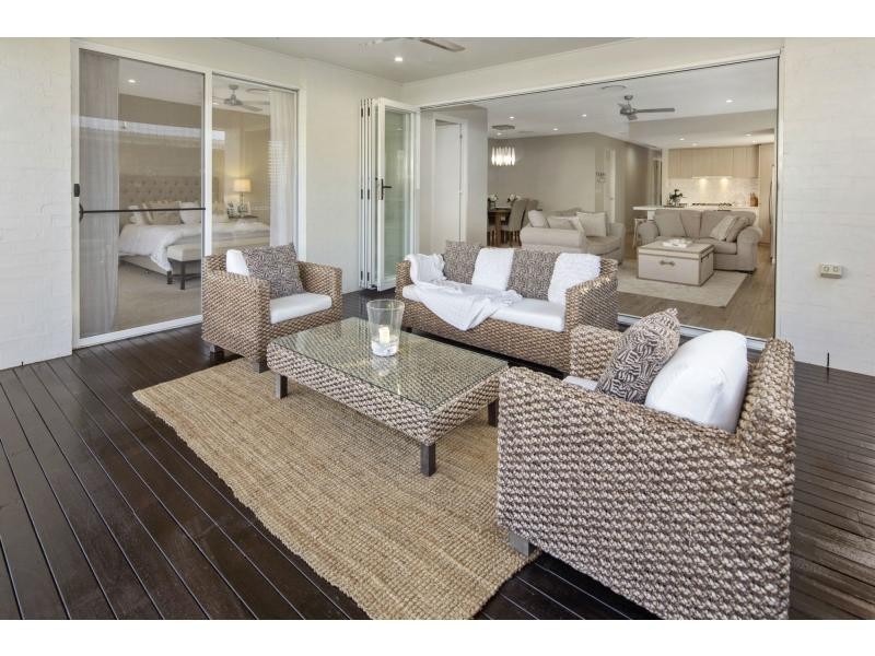 5 Catana Crescent, Hope Island QLD 4212