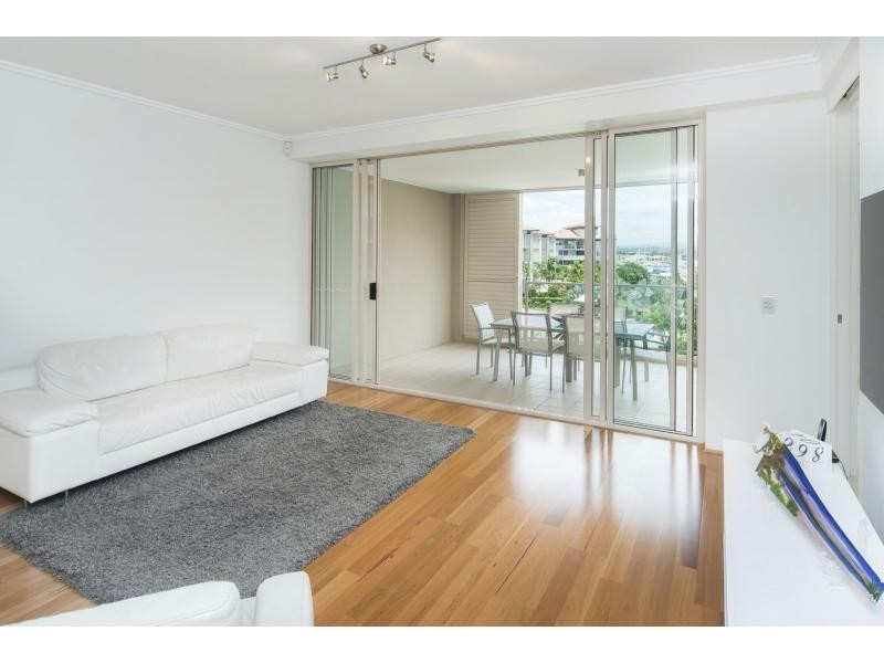 1723 Rialto Quay Drive, Hope Island QLD 4212
