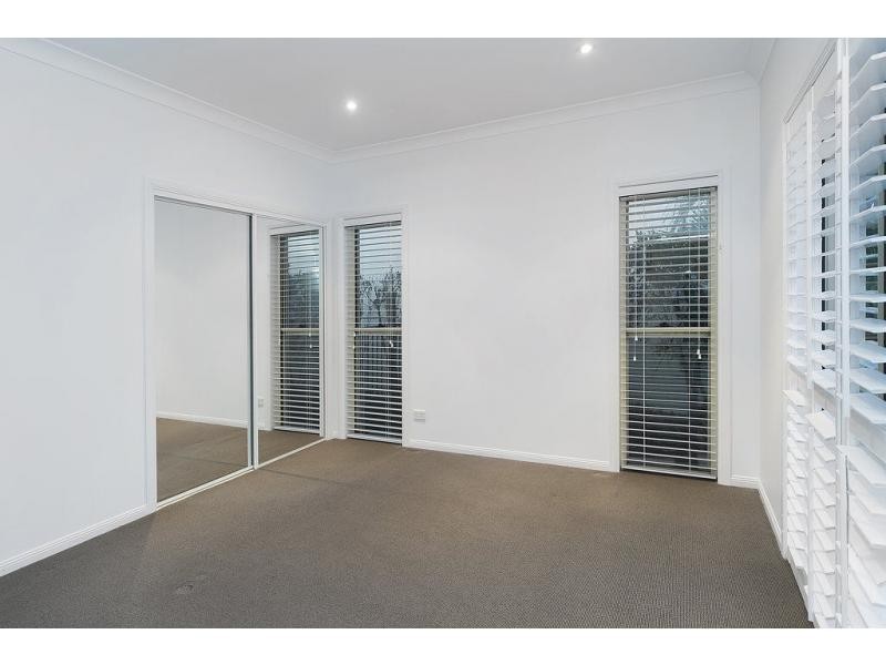 2032 Beaufort Way, Hope Island QLD 4212