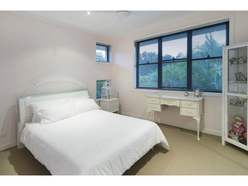 6019 Calardo Avenue, Hope Island QLD 4212