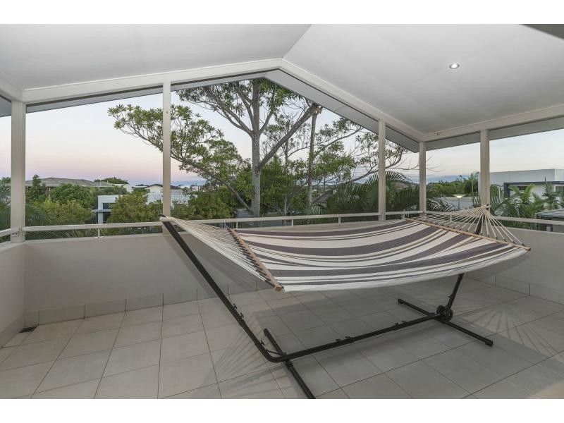 6019 Calardo Avenue, Hope Island QLD 4212