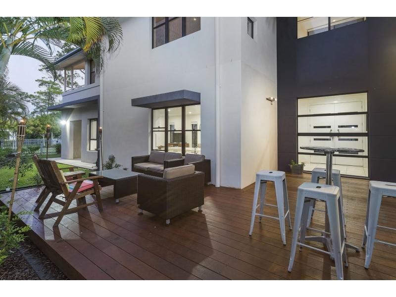 6019 Calardo Avenue, Hope Island QLD 4212