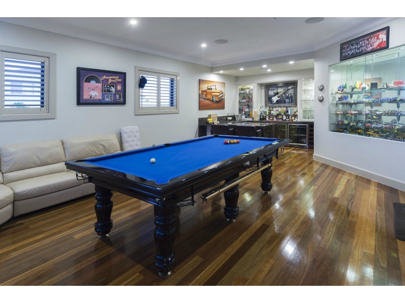 2595 Gracemere Circuit North, Hope Island QLD 4212