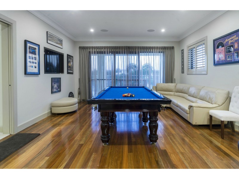 2595 Gracemere Circuit North, Hope Island QLD 4212