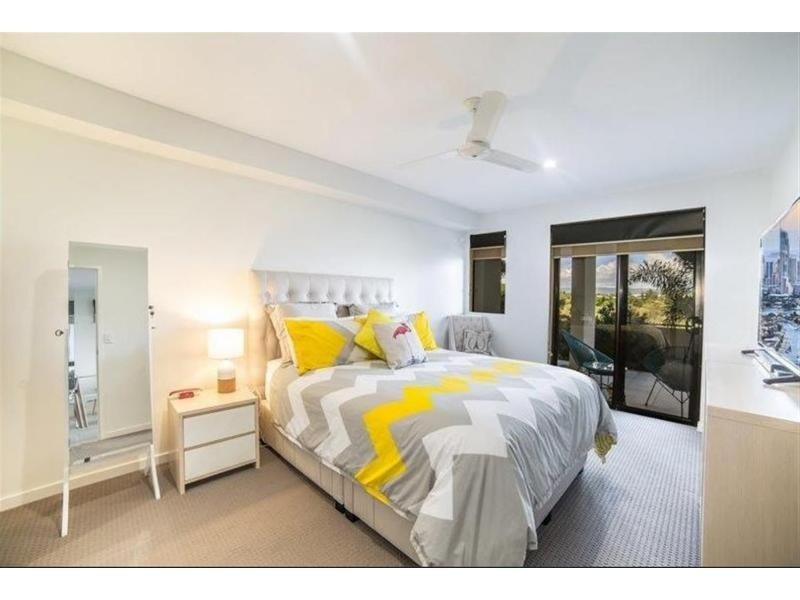 Hope Island QLD 4212