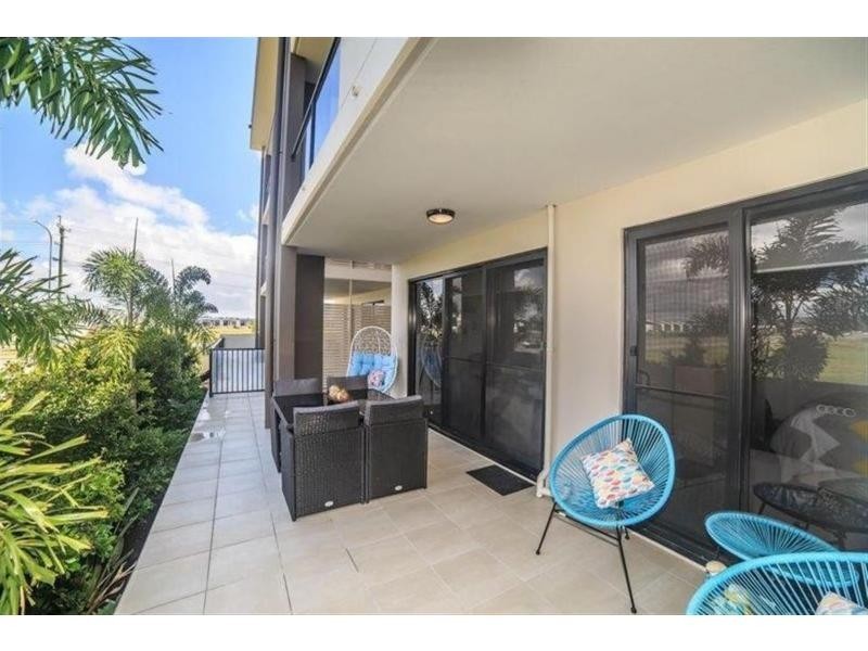 Hope Island QLD 4212