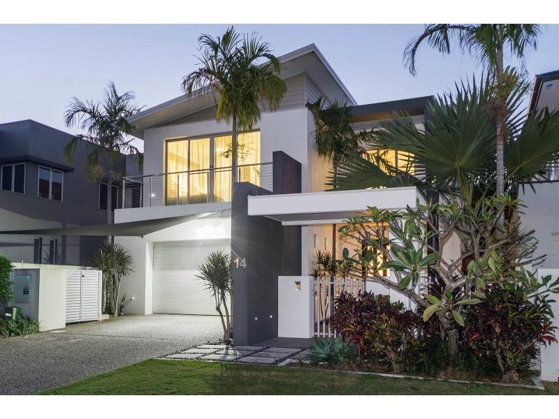 14 River Links Boulevard East, Helensvale QLD 4212