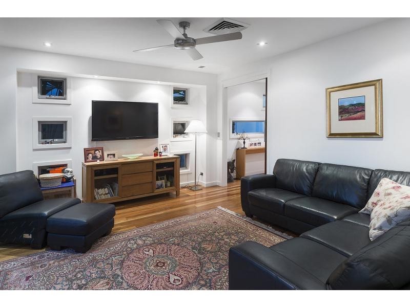 14 River Links Boulevard East, Helensvale QLD 4212