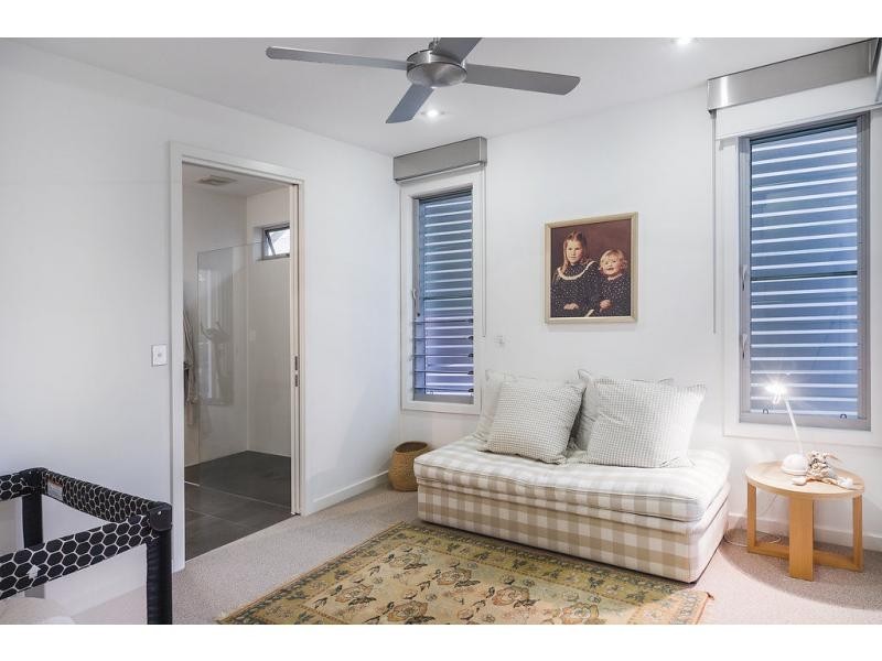 14 River Links Boulevard East, Helensvale QLD 4212