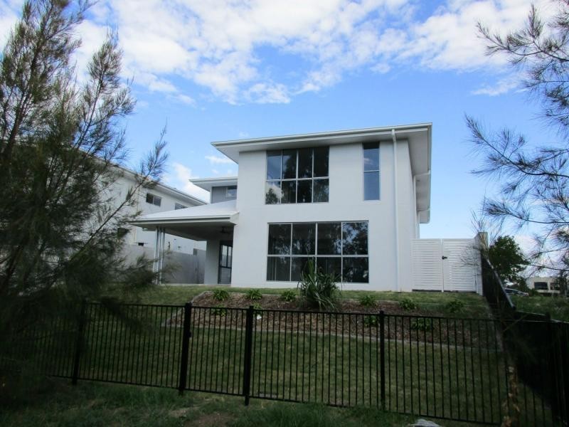 Helensvale QLD 4212