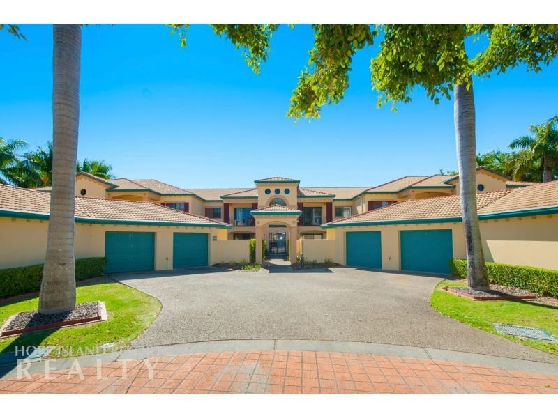 3253 Palladian Drive, Hope Island QLD 4212