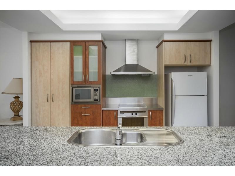 3253 Palladian Drive, Hope Island QLD 4212