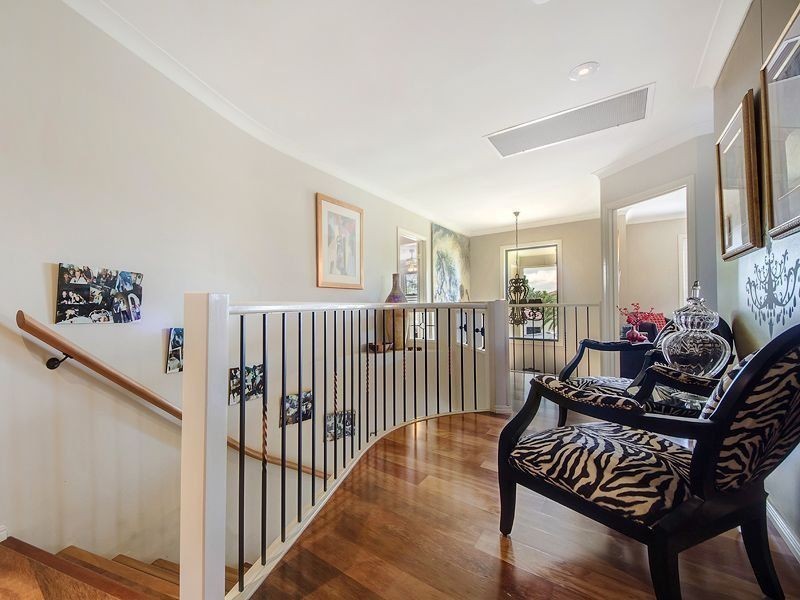 2117 Fernlea Close, Hope Island QLD 4212