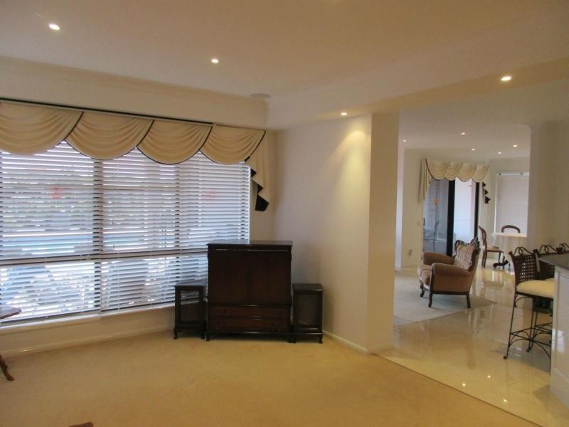 Hope Island QLD 4212