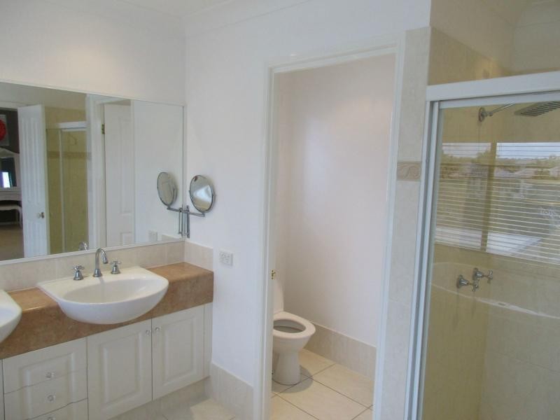 Hope Island QLD 4212