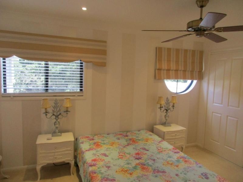 Hope Island QLD 4212