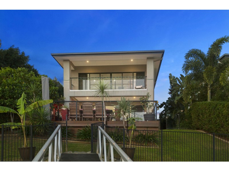 7401 Ellensbrook Drive, Hope Island QLD 4212