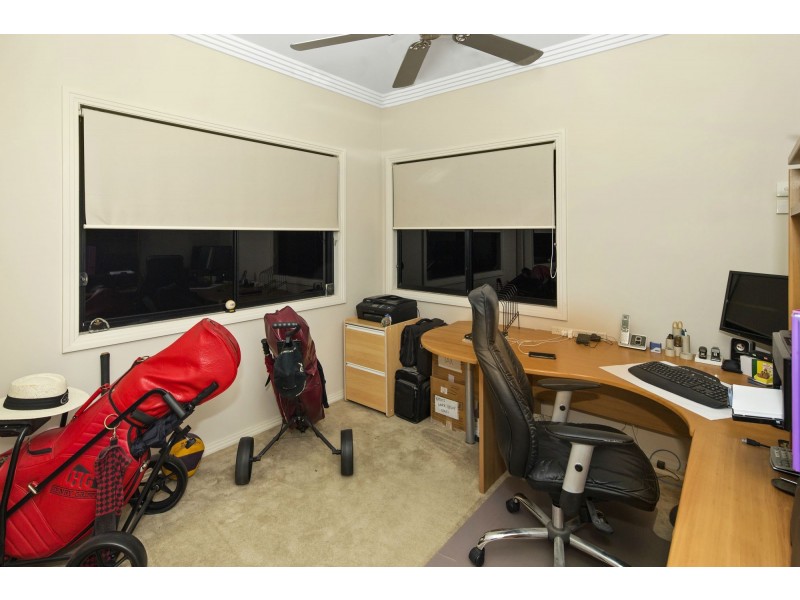 7401 Ellensbrook Drive, Hope Island QLD 4212