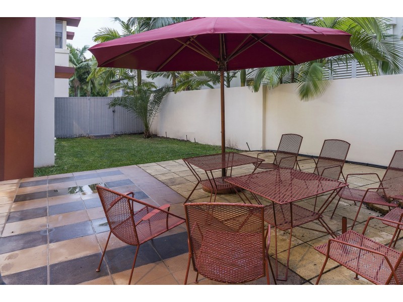 6143 Bolsena Circuit, Hope Island QLD 4212