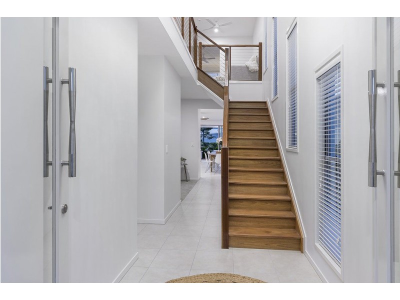 7812 Pavilions Close, Hope Island QLD 4212