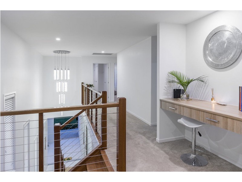 7812 Pavilions Close, Hope Island QLD 4212